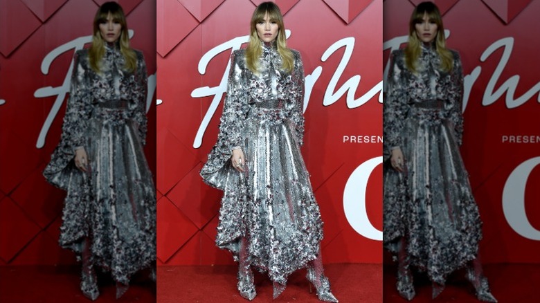Suki Waterhouse arrives at the British Fashion Awards