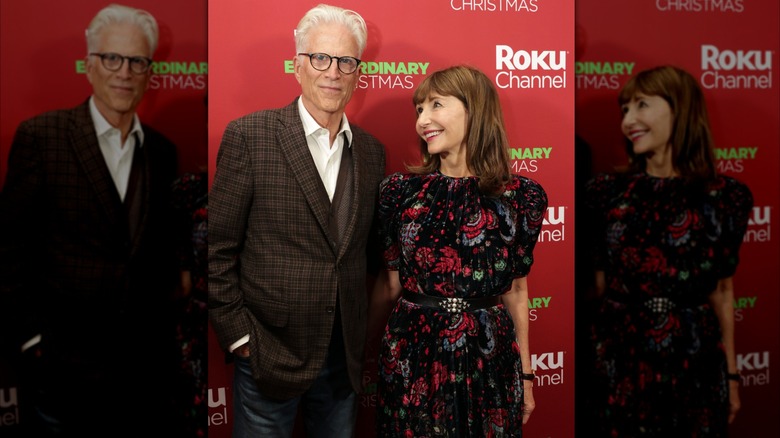 Ted Danson and Mary Steenburgen seen at Roku Original Movie ZOEY'S EXTRAORDINARY CHRISTMAS Premiere Los Angeles November 2021