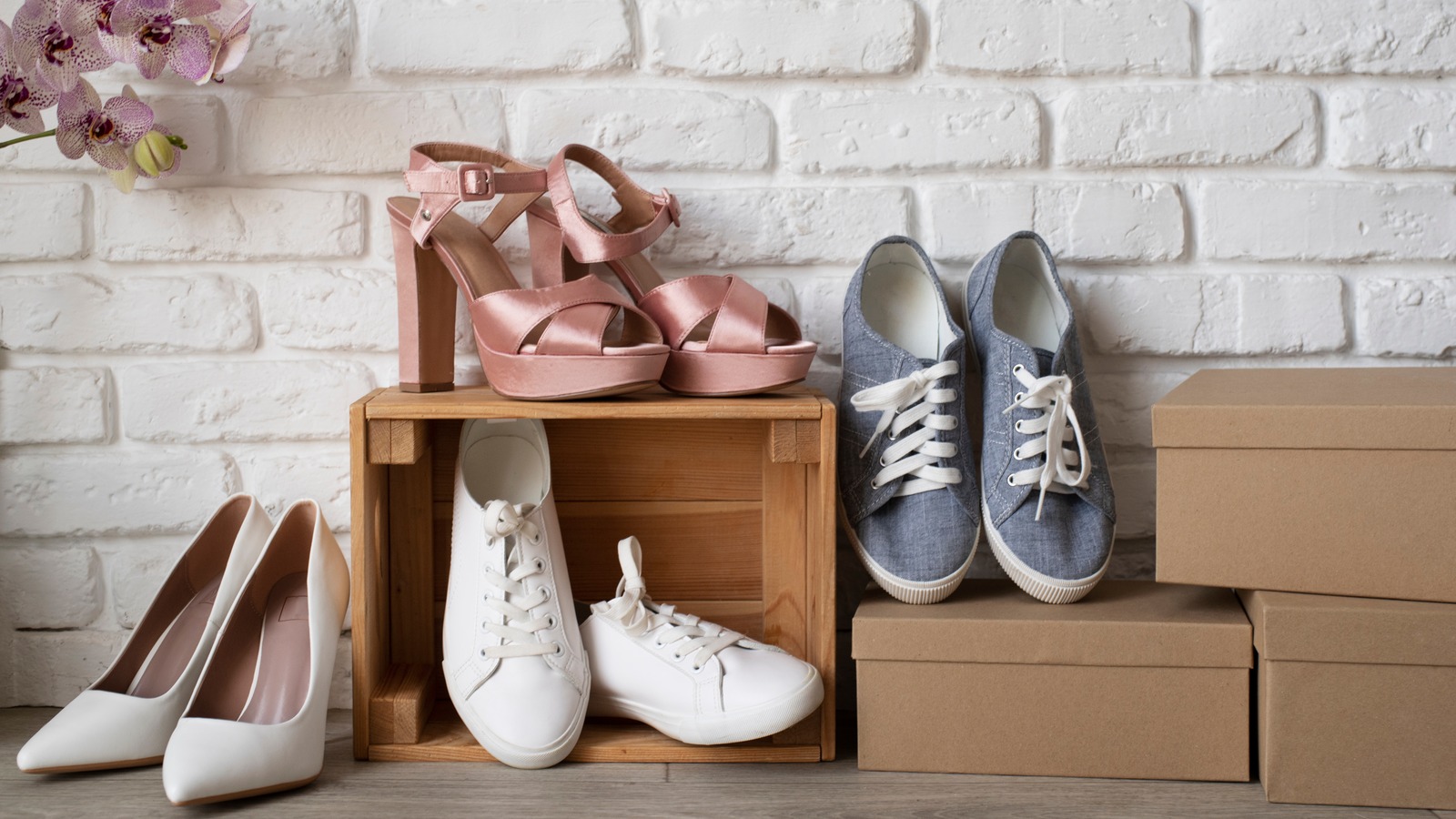 'Tabletop Test' The Simple Hack To Determine If It's Time For New Shoes