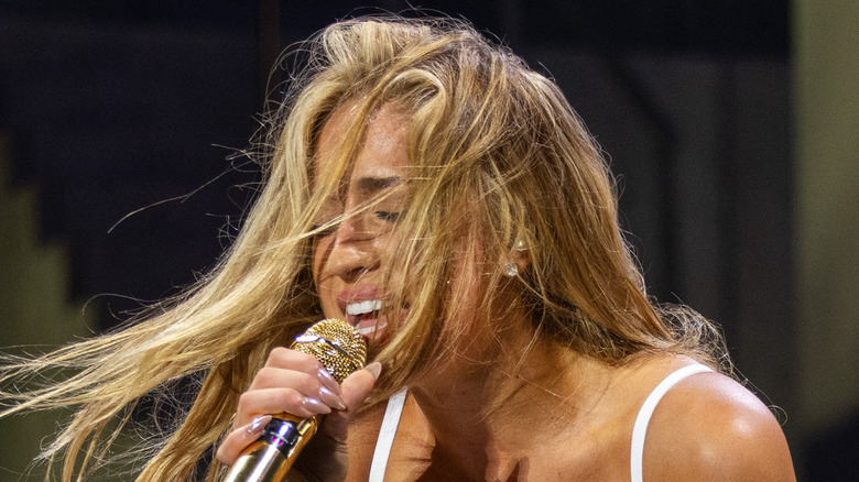 Tate McRae at Lollapalooza 2026