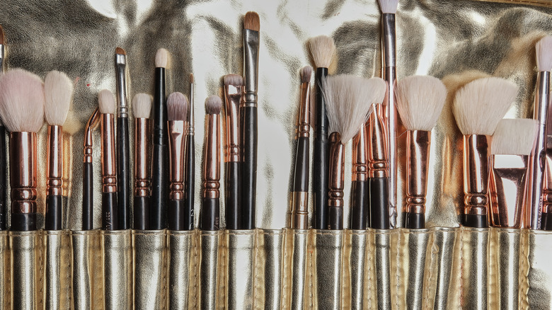 makeup brushes