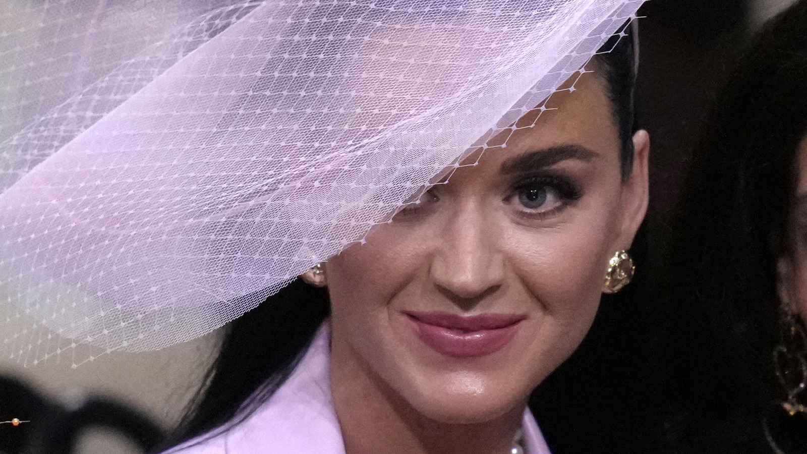 The 10 Worst Looks At King Charles Coronation worst-king-in-history-9gag