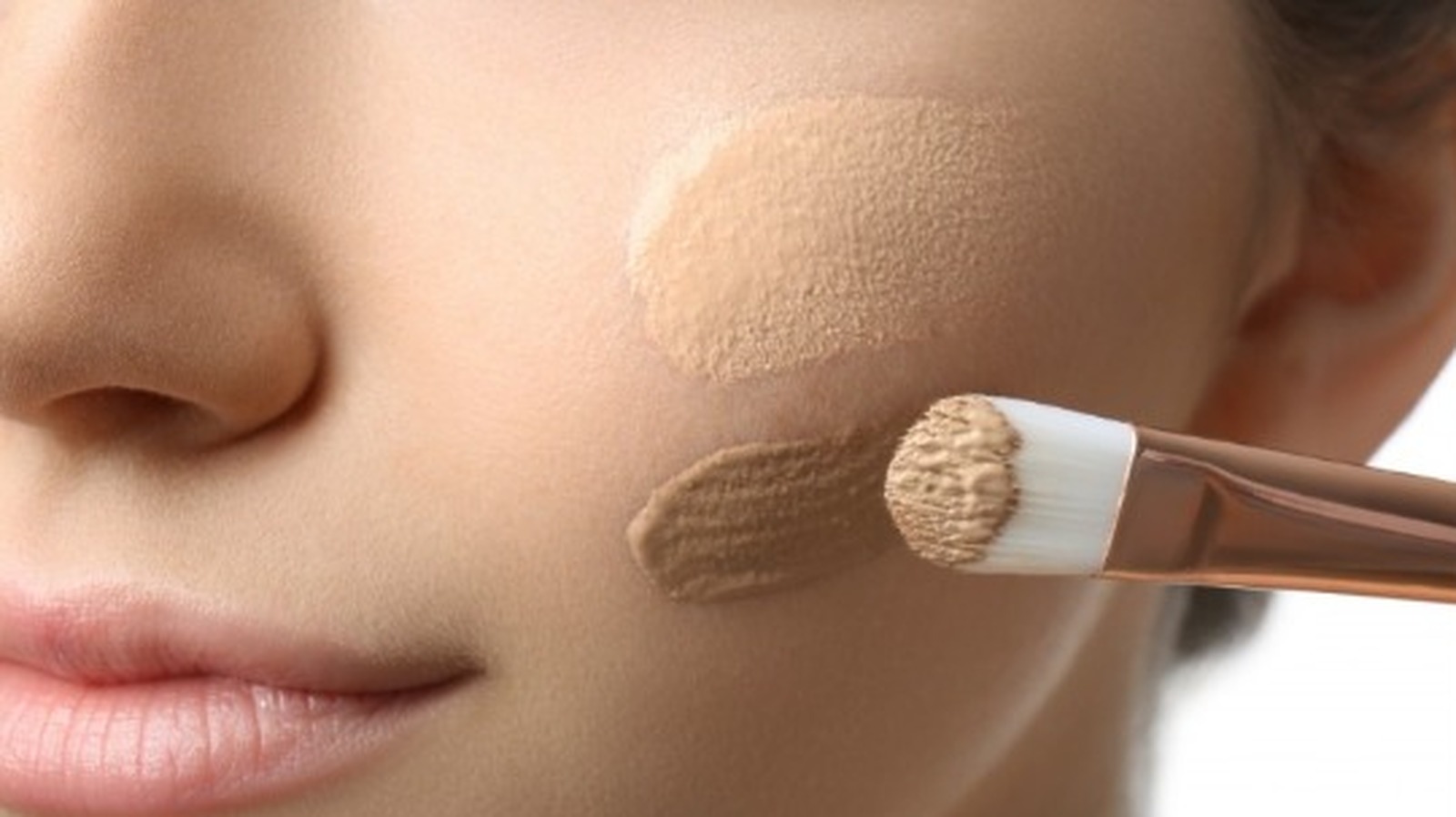 The 15 Best Concealers For Mature Skin – Glam