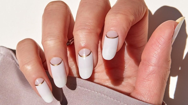 ManiMe nail design