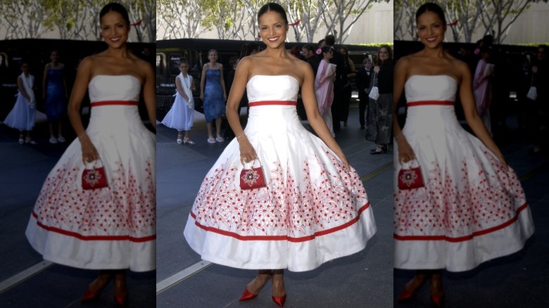 Victoria Rowell arrives at the 2003 Daytime Emmy Awards