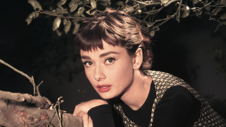 Audrey Hepburn with wearing red lipstick