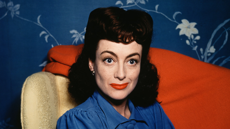 Joan Crawford with red lipstick