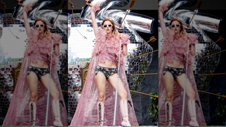 Suki Waterhouse at Lollapalooza 2026