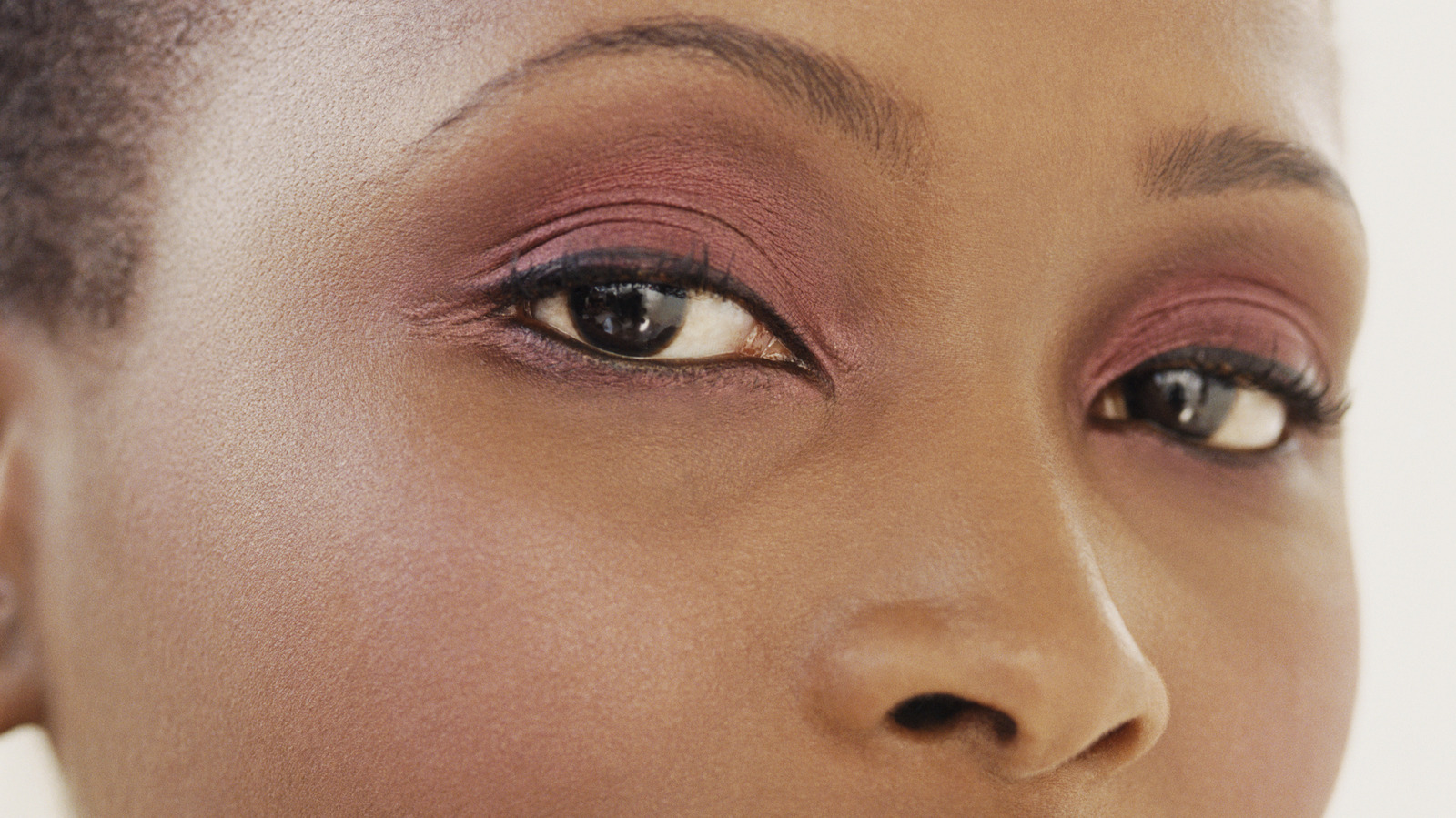 The Bold Inner Corner Eyeliner Trick To Try To Spice Up Your Look