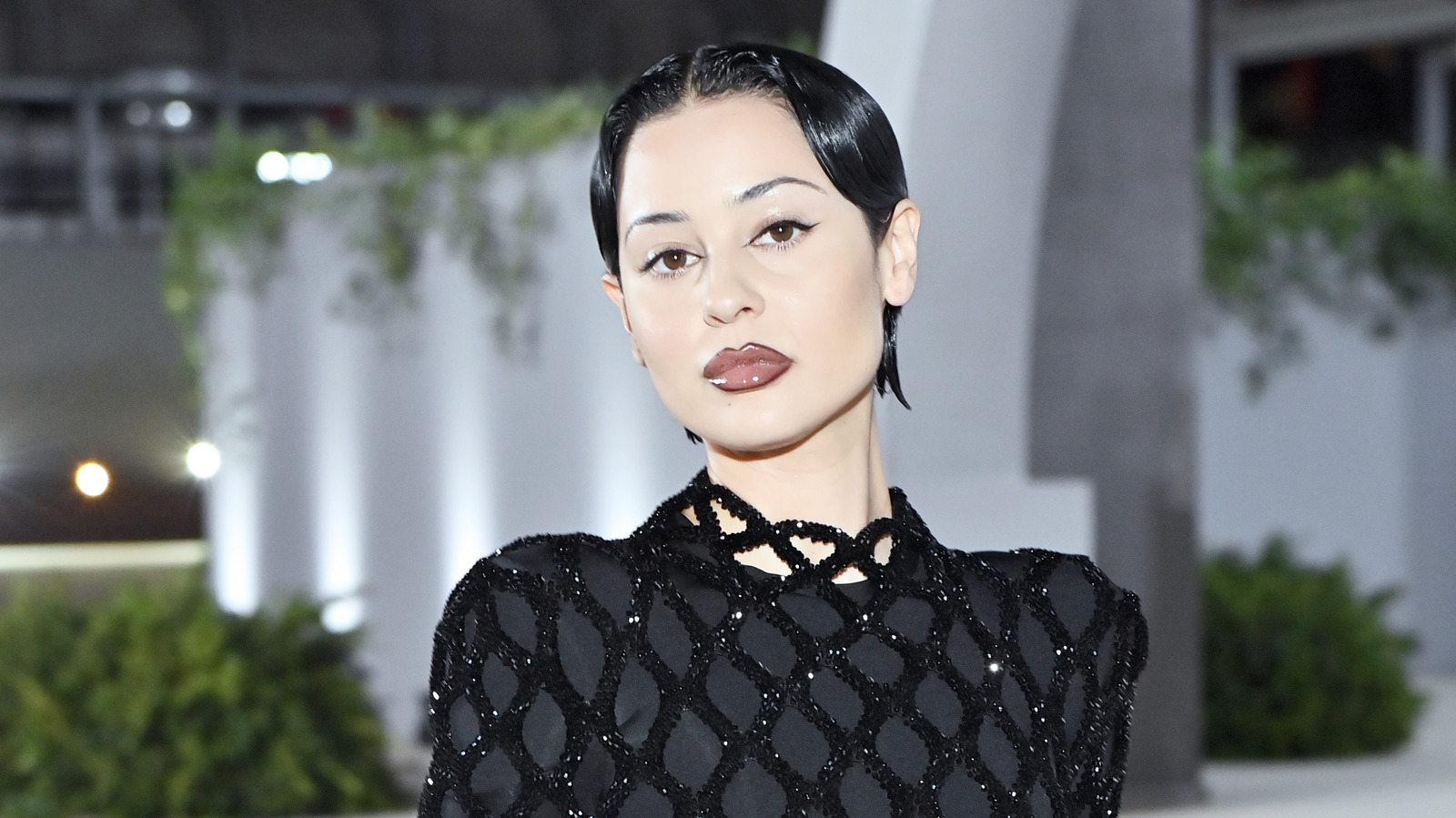 The ‘Dark Bimbo’ Aesthetic Is Trending. Here’s How To Get The Look – Glam