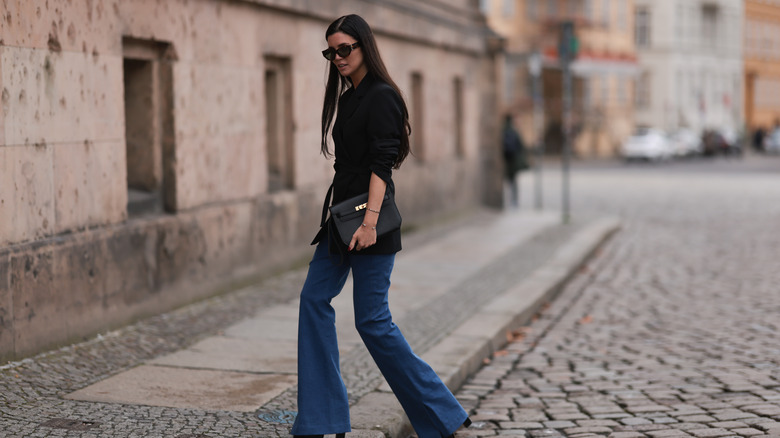 Flared denim pant