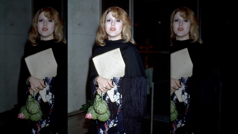 Bernadette Peters with straight hair