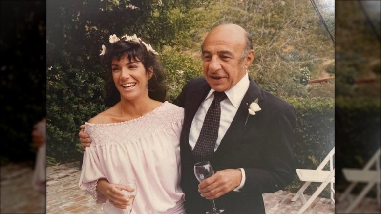 Hilary Farr and her father on her wedding day