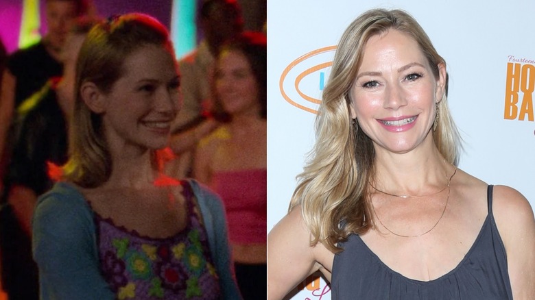 On left, actor Meredith Monroe wore her light brown hair half-up with volume at the top along with a brightly-colored tank top under a blue sweater during an episode of Dawson's Creek. On right, actor Meredith Monroe wore her blond hair down in a side part and loose waves with a pink lip and two thin gold necklaces along with a strappy navy blue dress at a luncheon in Beverly Hills in 2017.
