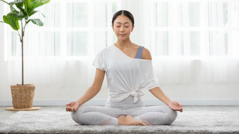 woman doing yoga 