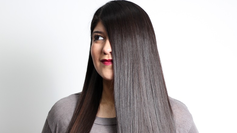 Woman shows off healthy hair