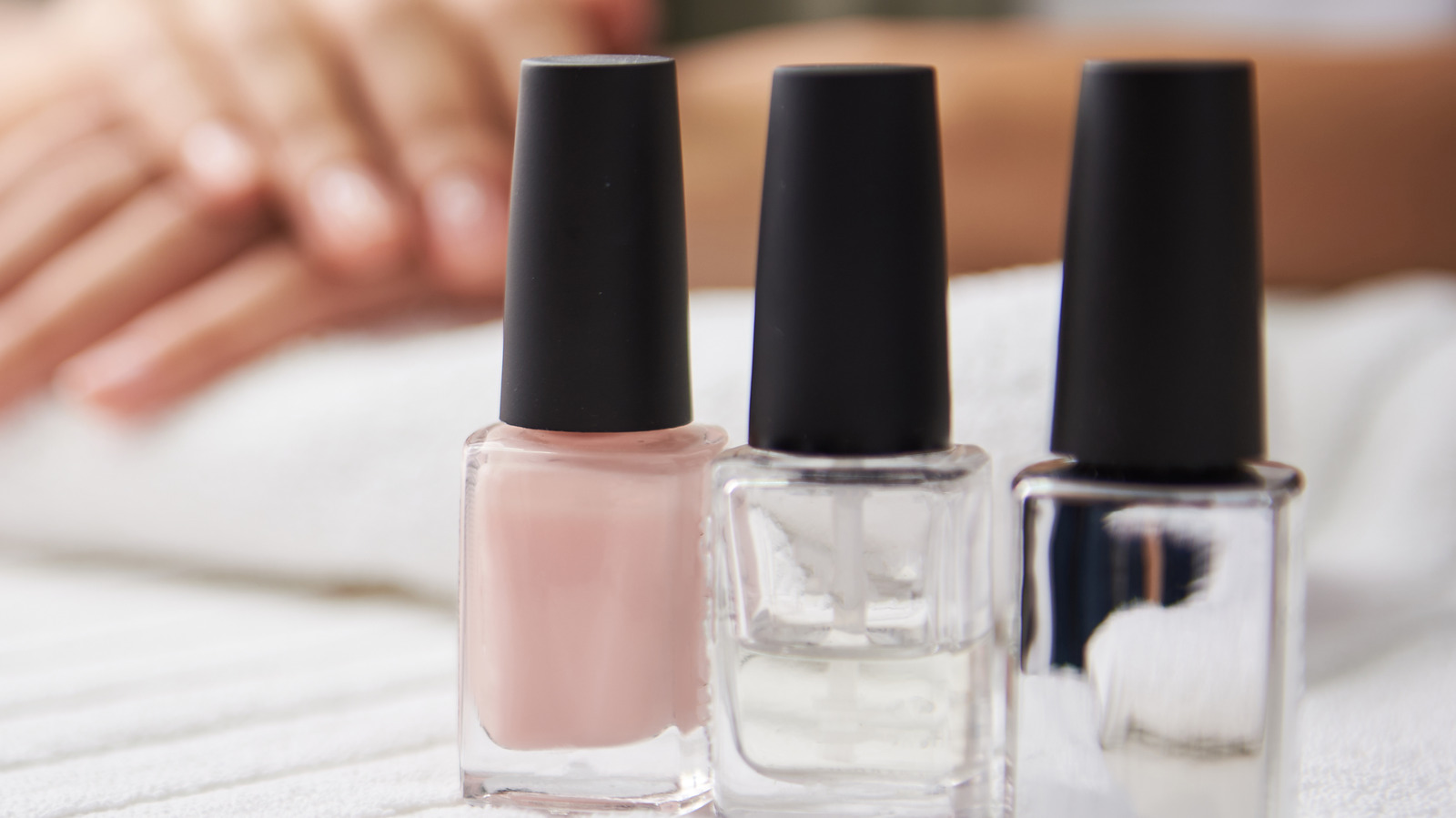 The Super Easy Hack That'll Ensure You Can Always Open Your Nail Polish