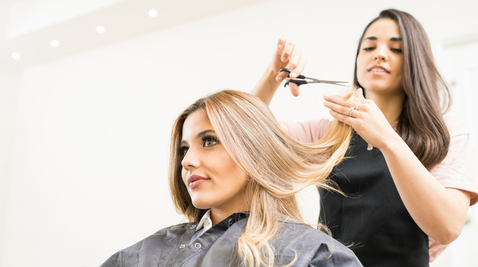 The 'U-Shape' Haircut Could Be Your Next Favorite Hair Style The 'U-Shape' Haircut Could Be Your Next Favorite Hair Style