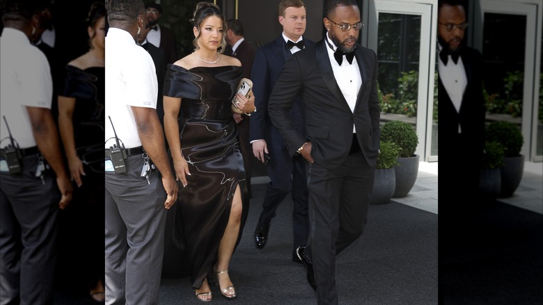 Amanda Santa heading to Taylor Swift and Travis Kelce's wedding in 2026