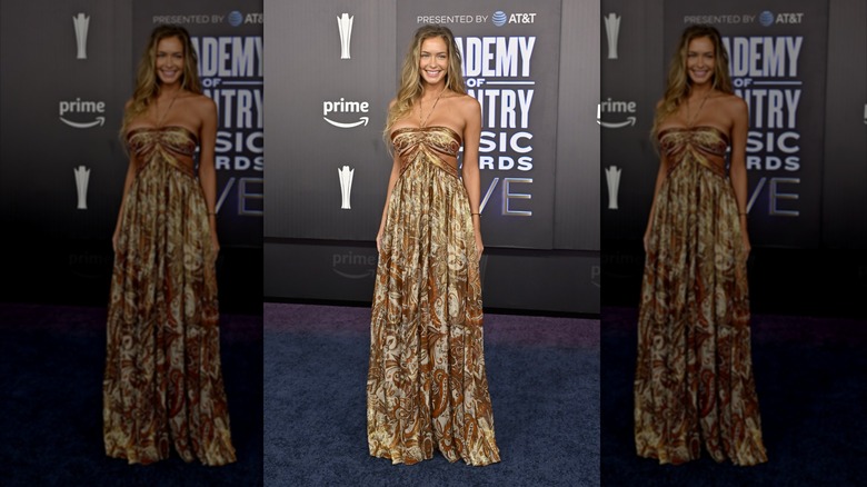 Hannah Palmer on the 2026 Academy of Country Music Awards red carpet.