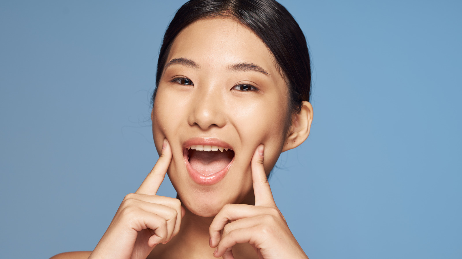 This Viral Hack Is The Easiest Way To Get The Dimpled Look Without The