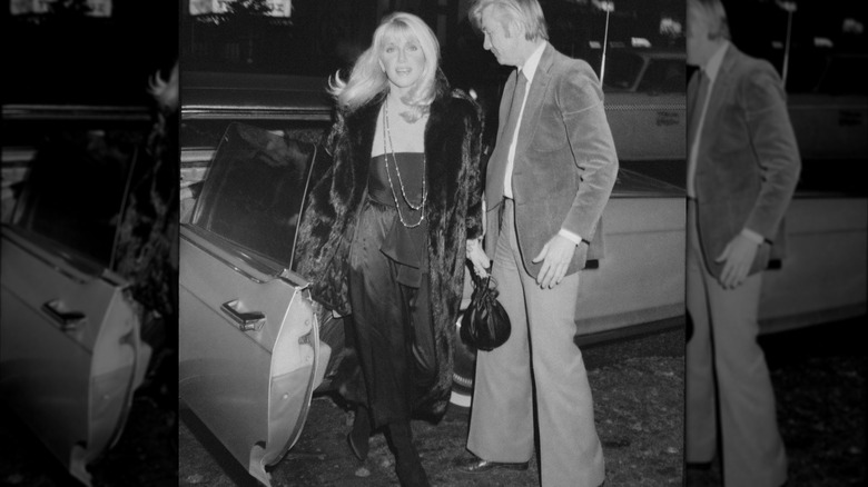 Suzanne Somers exits a car in New York City in 1970