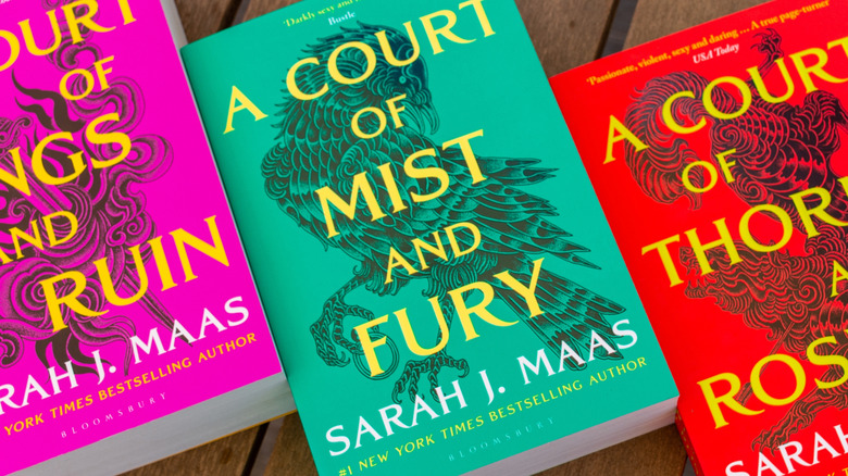 A Court of Thorns and Roses book series