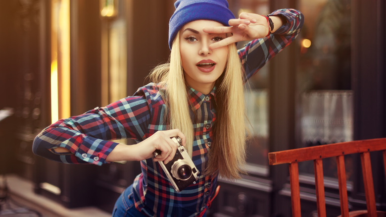 Woman wearing a flannel