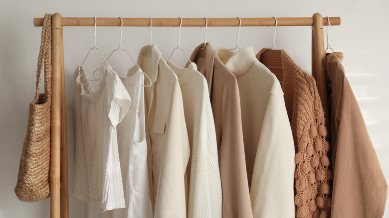 Tips For Styling A Clothing Rack For The Perfect Aesthetic