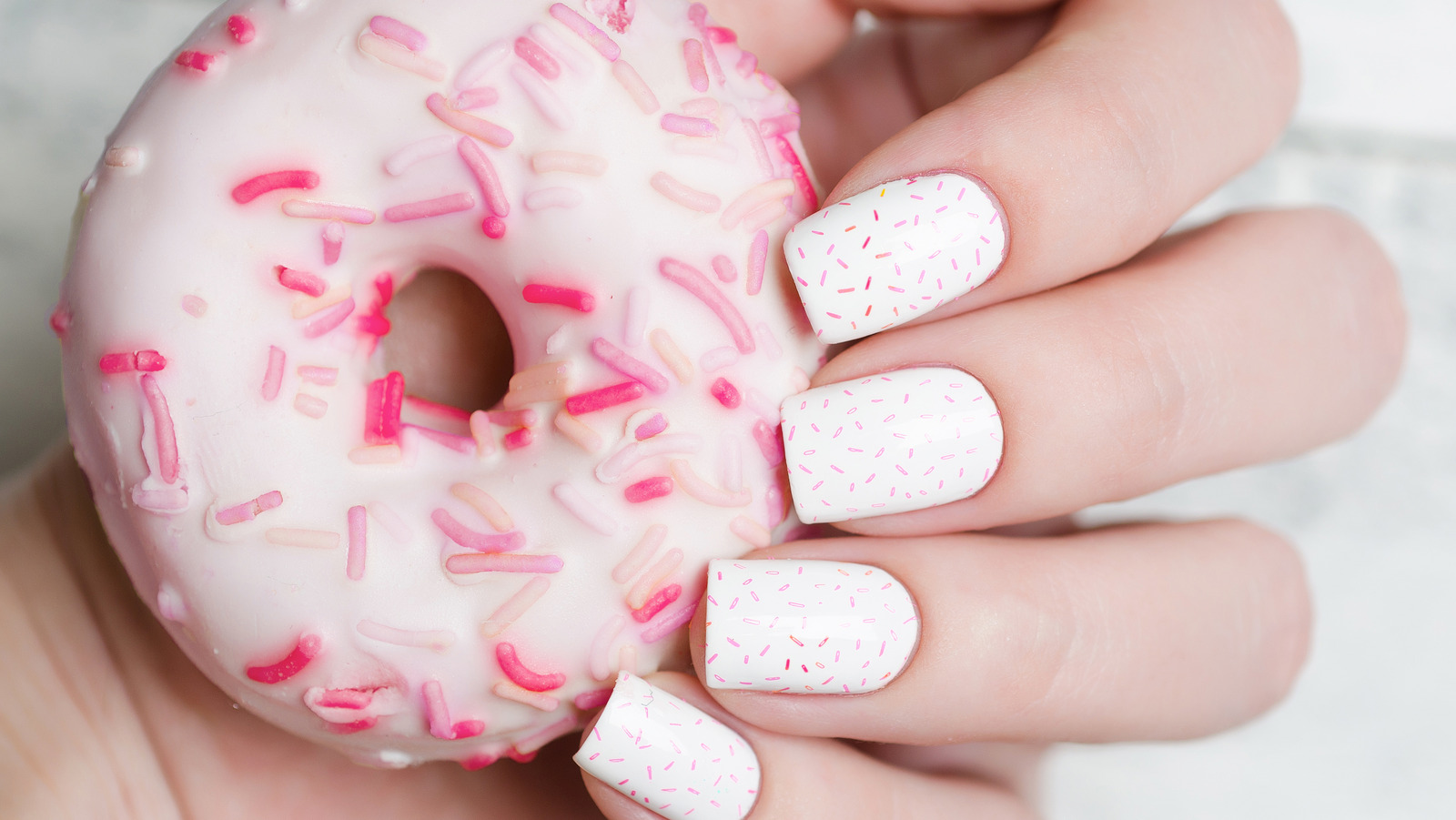 3. Glazed Donut Manicure - wide 8