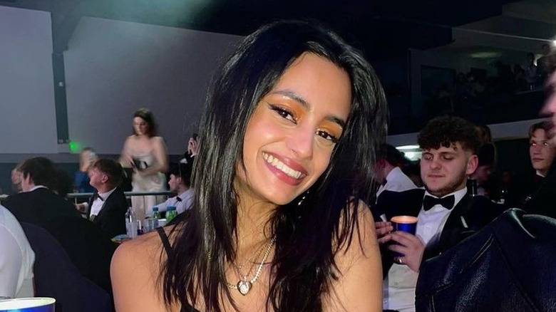 Sabrina Bahsoon smiling Tube Girl