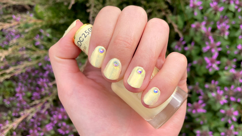 Butter-yellow nails with DND Gimmie' Butter