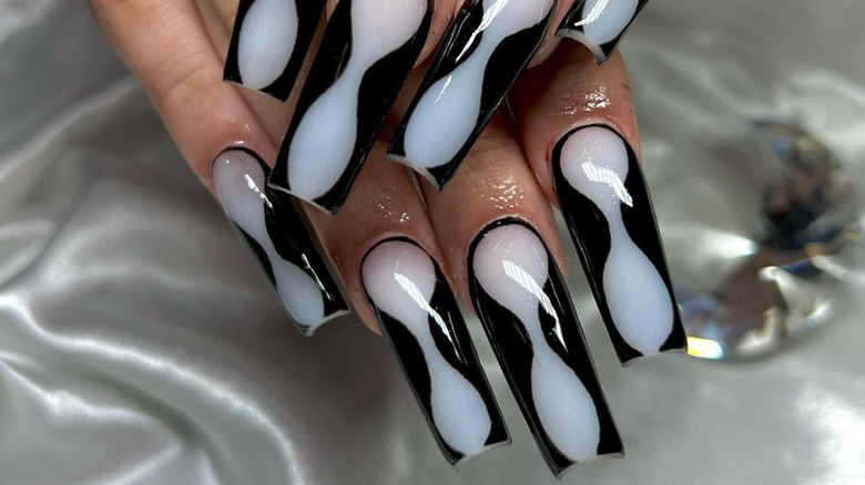 Milky Way: Fall White Nails 2023 - Creamy Nail Colors and Designs |  Textured nail design, White lace nails, White nails