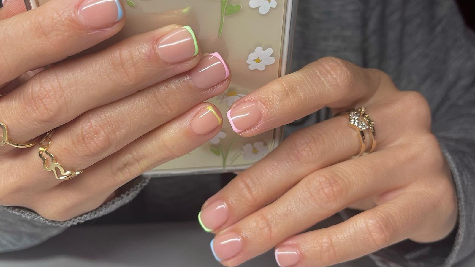 5 Benefits of a Structured Overlay Manicure