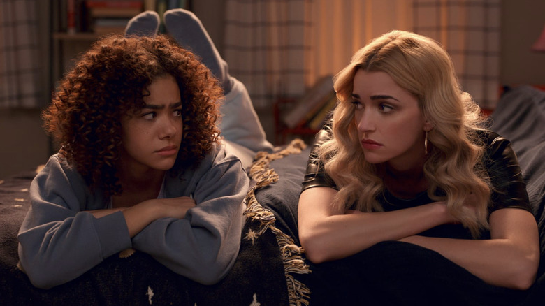 Antonia Gentry and Brianne Howey as Virginia and Georgia Miller in the Netflix series "Ginny & Georgia"