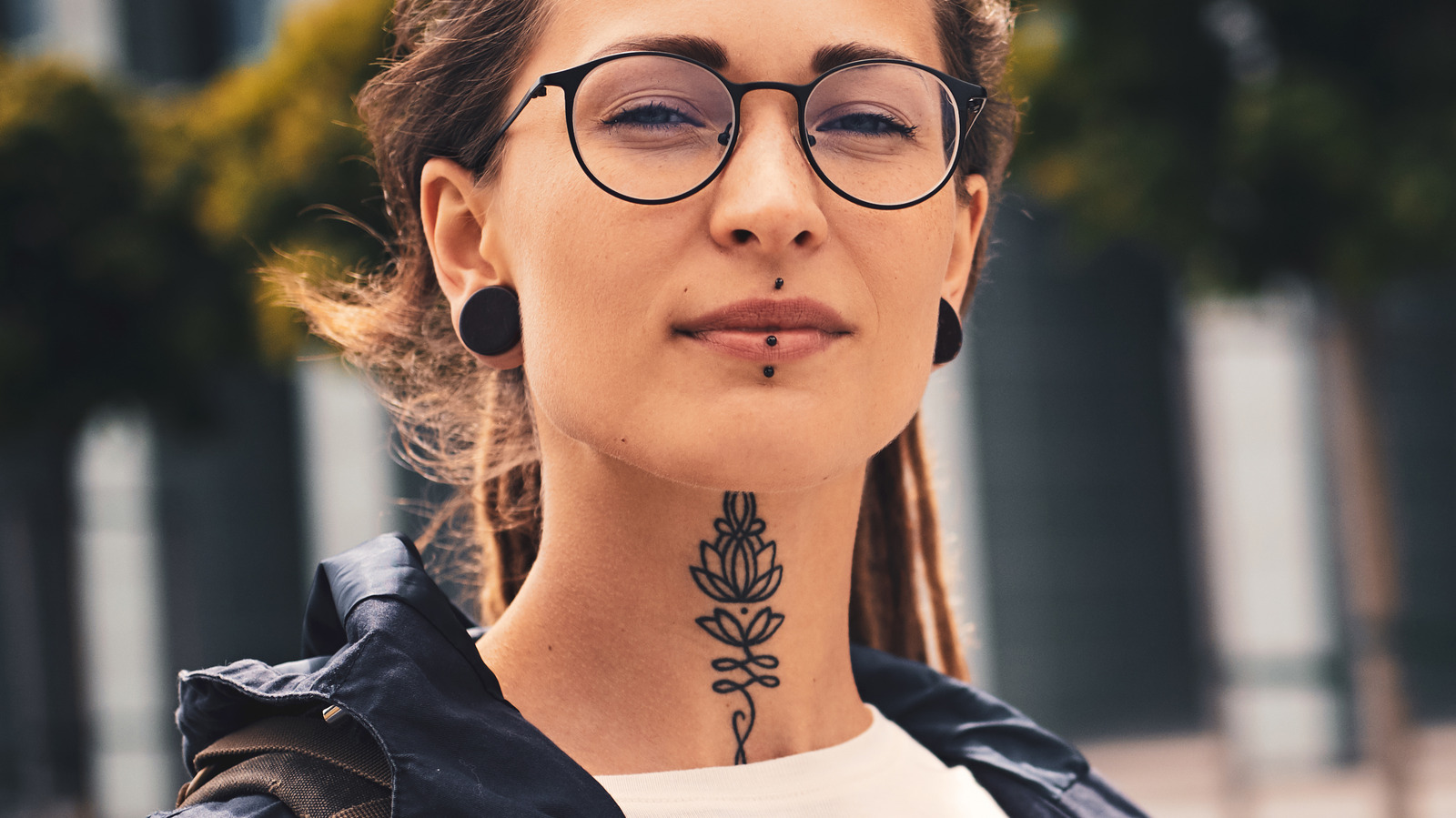 What To Consider Before You Get A Neck Tattoo