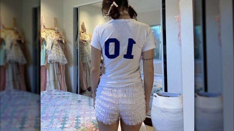 Girl white jersey frilly shorts