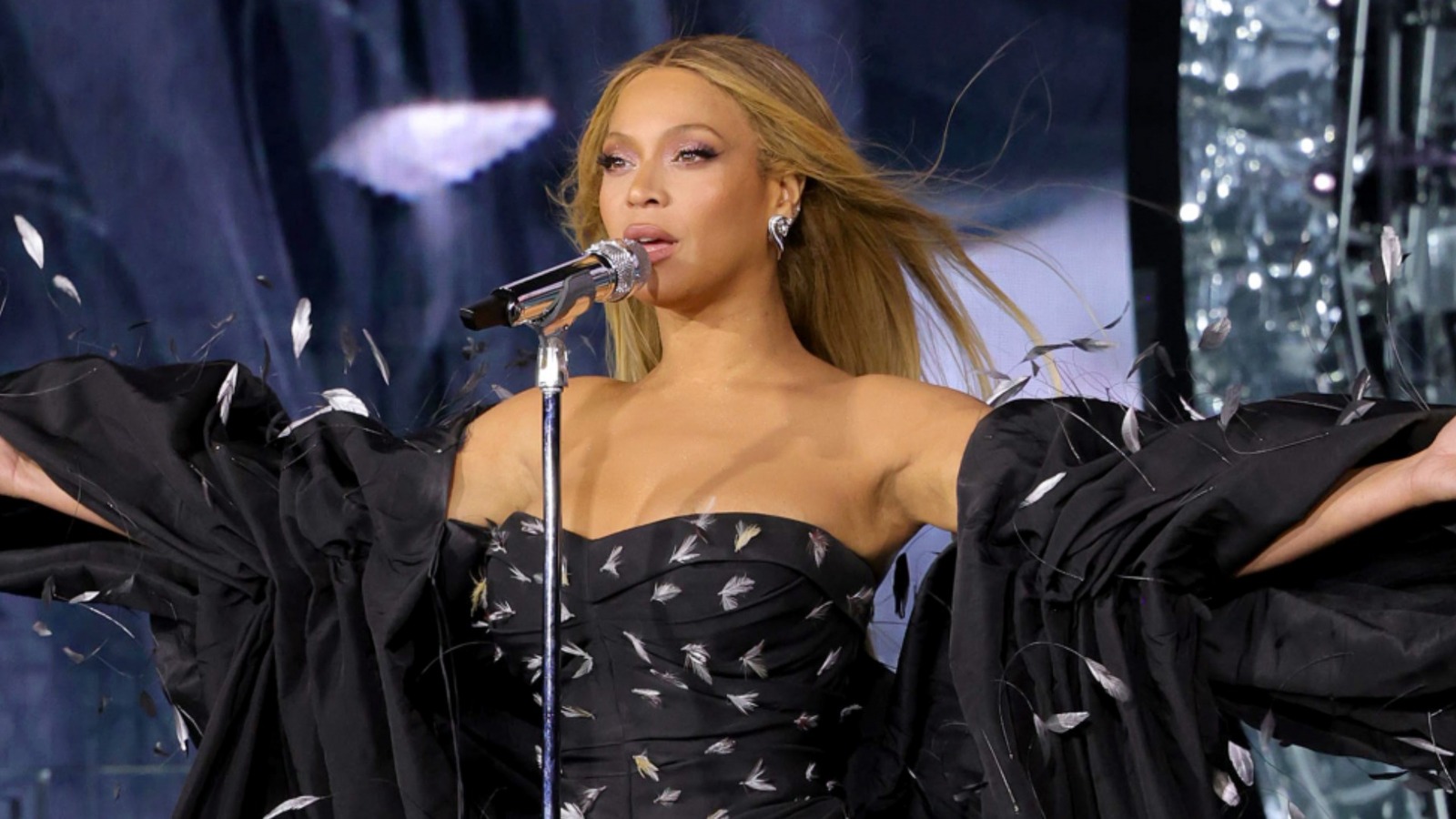 What You Need To Know About Cécred, Béyonce's Haircare Brand