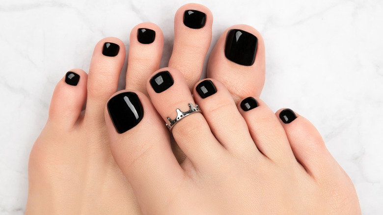 4. Dark Skin Pedicure Ideas - wide 9