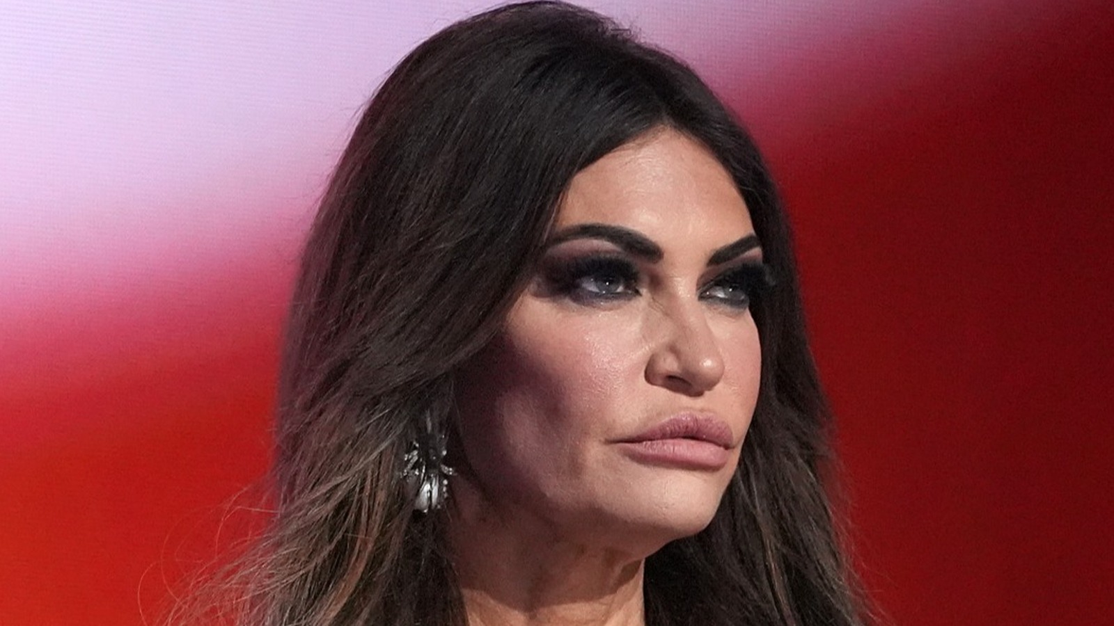 Why Kimberly Guilfoyle Has The Worst Case Of 'Mar-A-Lago Face'