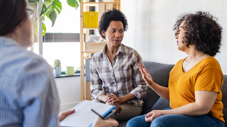 lesbian couple in therapy