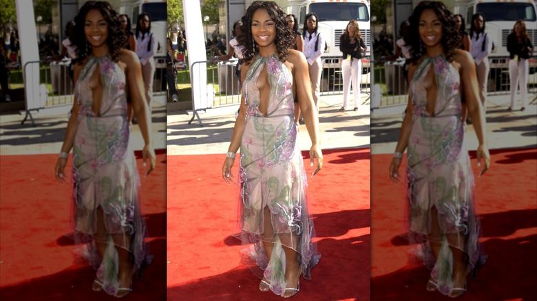 Ashanti at the "Lady Of Soul" Awards in 2002