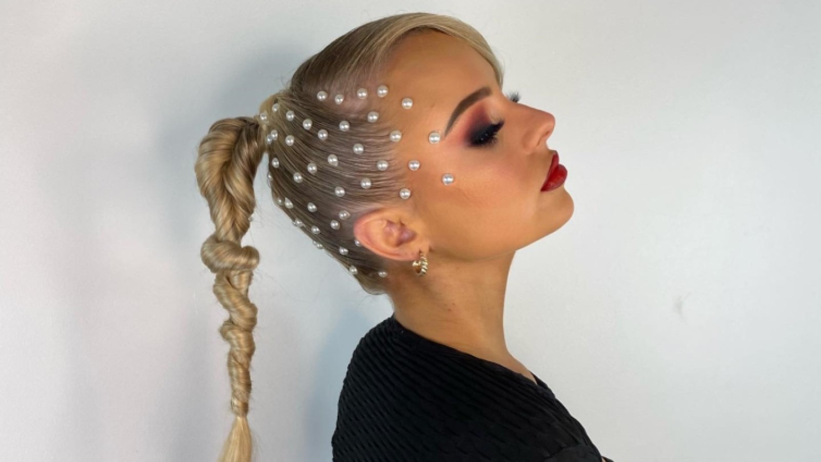 Y2K Hair Gems Are Back And Trending This Fall