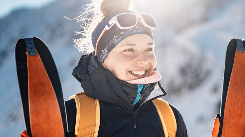 female skiing