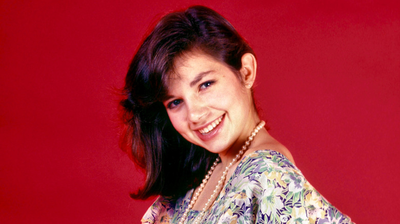 Justine Bateman smiling