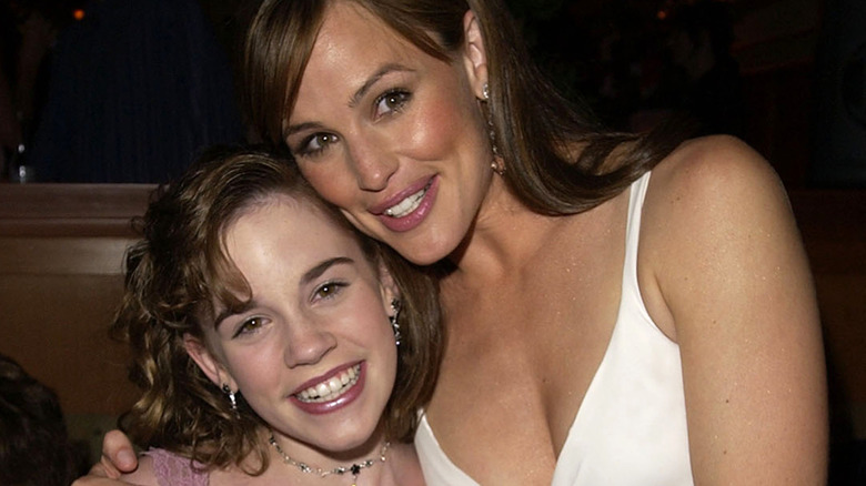 Christa B. Allen and Jennifer Garner take a photo together