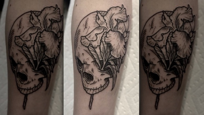 Skull woodcut tattoo