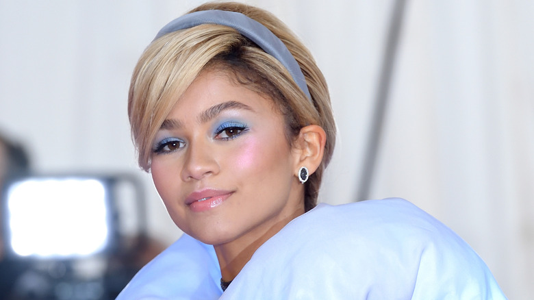 Zendaya's Cinderella-inspired 2019 MET Gala makeup