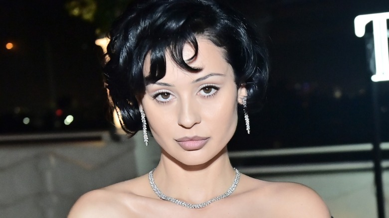 Alexa Demie at a Tiffany & Co. event in 2025. She is wearing her hair in a short