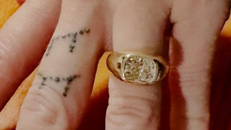 Miley Cyrus's engagement ring from Maxx Morando